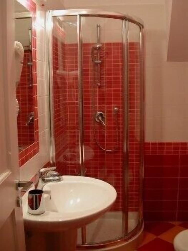 Quadruple Room photo 2