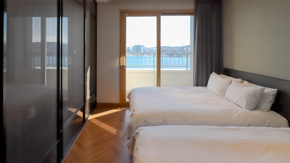Royal Suite, Non Smoking, Lake View