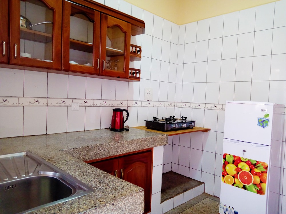 Family Apartment, 2 Bedrooms, Courtyard View photo 3