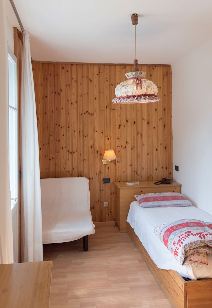 Classic Single Room photo 1