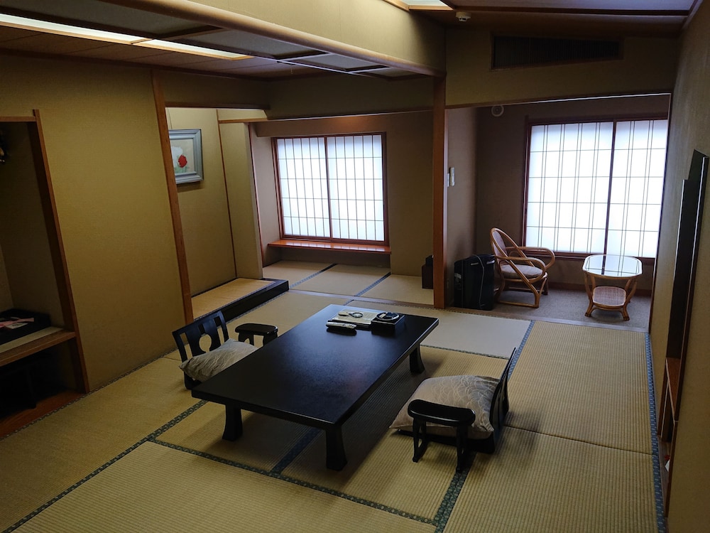 Traditional Room, Multiple Beds - Photo 2