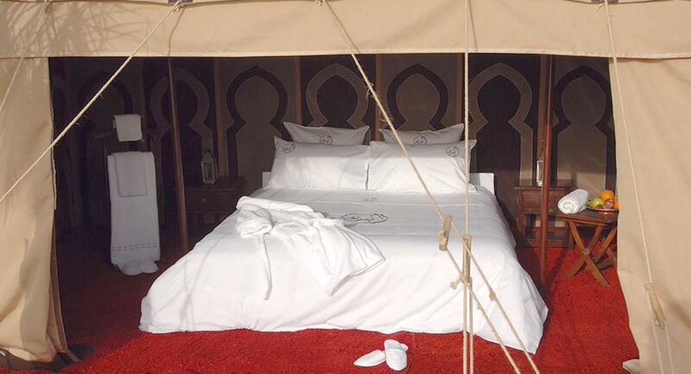 Luxury Tent, 3 Twin Beds, Non Smoking, Garden View photo 1