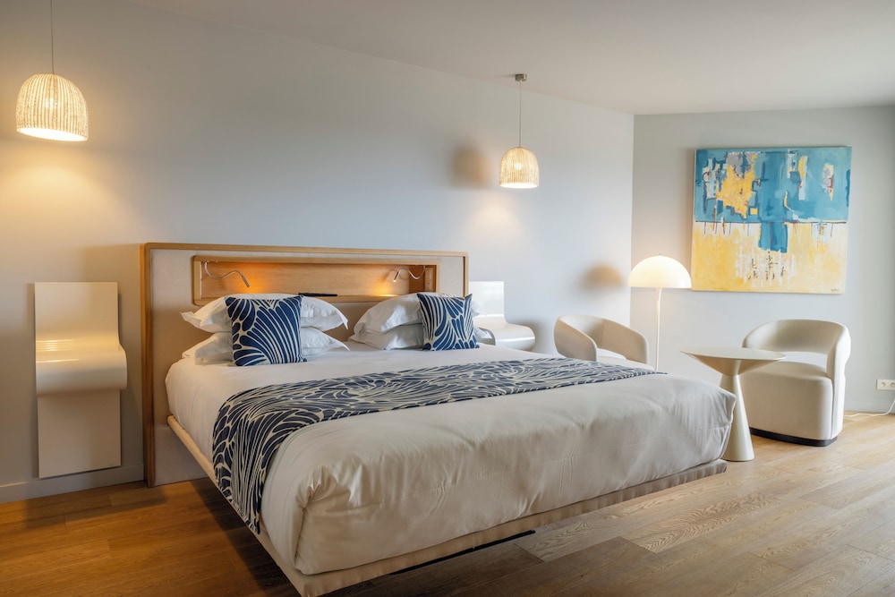 Superior Room, 1 King Bed - Photo 2