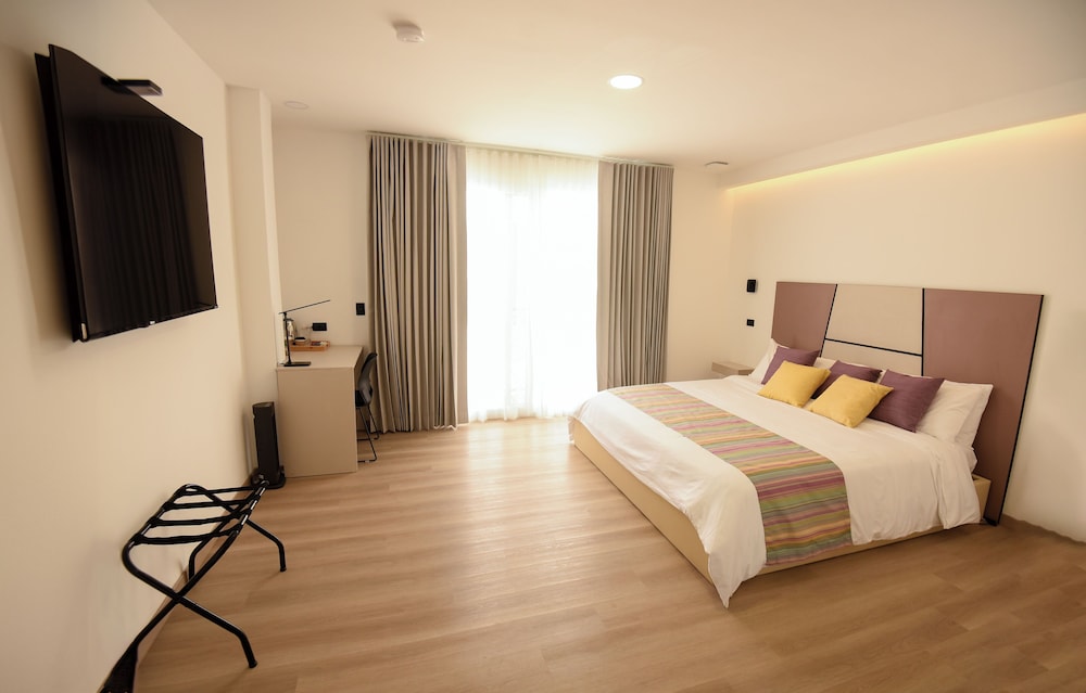 Elite Room