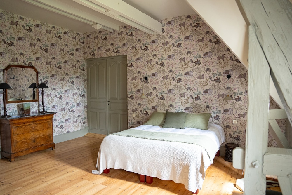 Deluxe Double Room, Garden View (Chambre au Château)