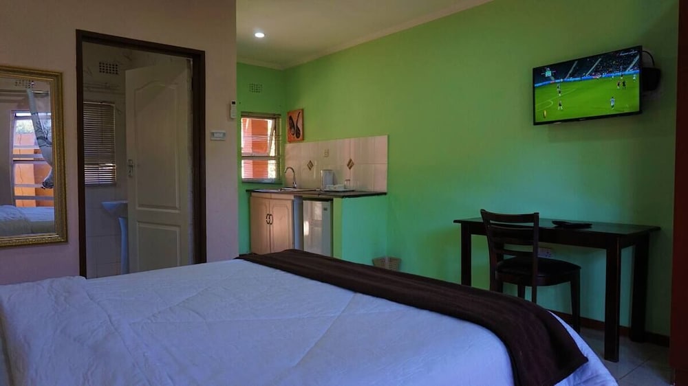 Comfort Double or Twin Room, 1 Double or 2 Twin Beds photo 1