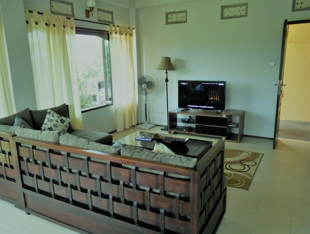 Villa Senang photo 1
