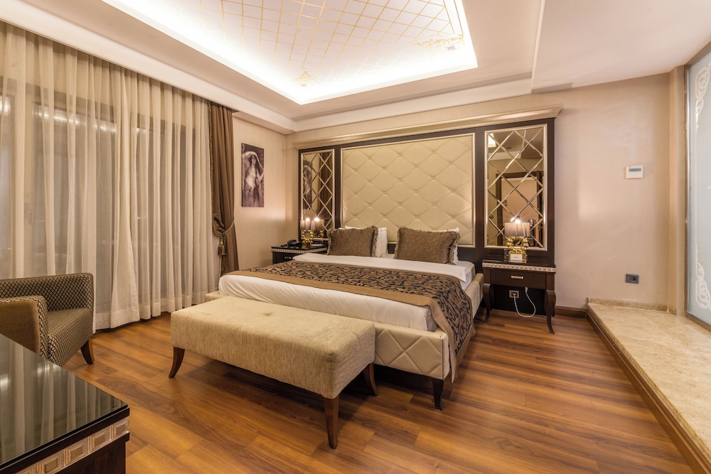 Presidential Suite photo 2