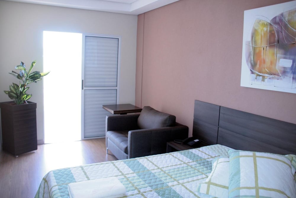 Suite, Multiple Beds (Master) photo 1