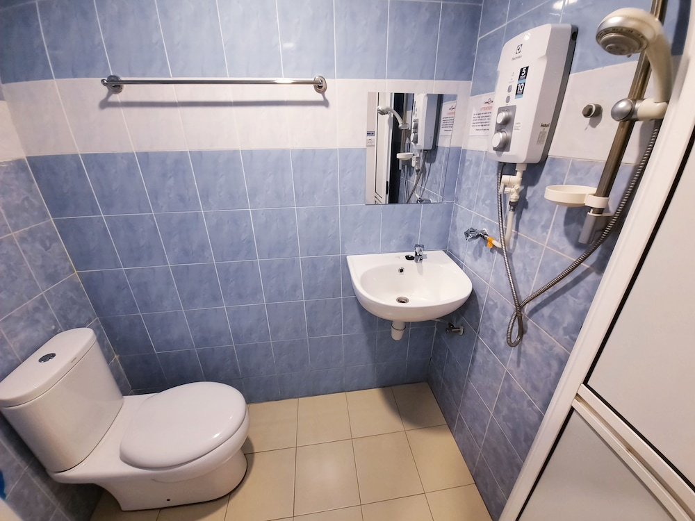 Standard Double Room - Photo 4