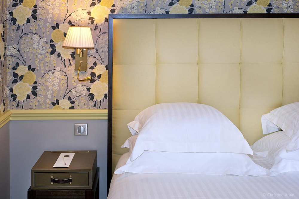 Deluxe Double Room - Photo 18