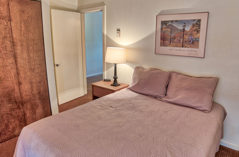 Unit 110, 1 Bedroom photo 2