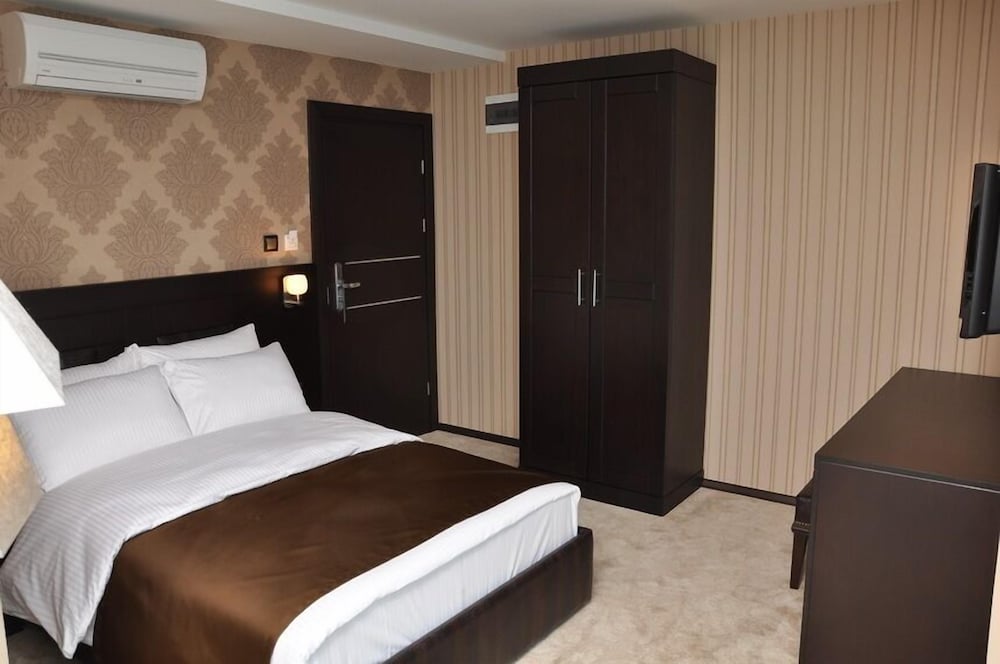 Standard Double Room Single Use photo 1