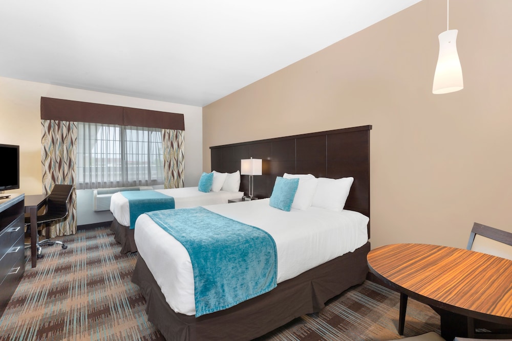 Deluxe Room, 2 Queen Beds, Kitchen (ADA Kitchen Double Queen) photo 1