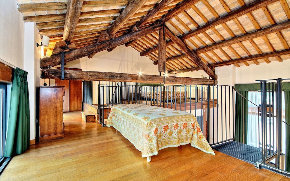 Junior Suite, Garden View