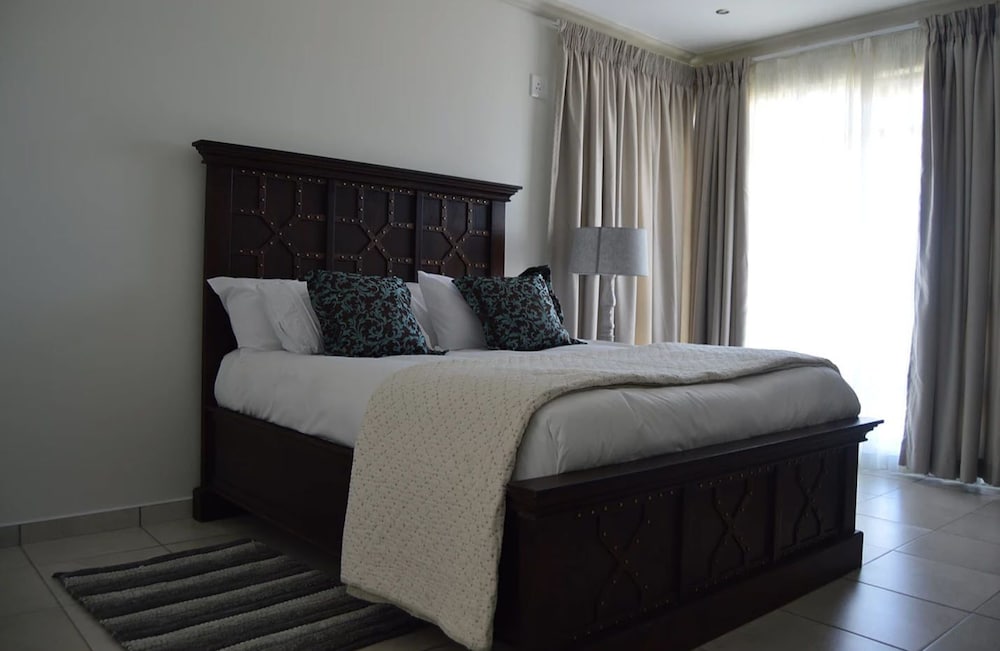 Superior Suite photo 1