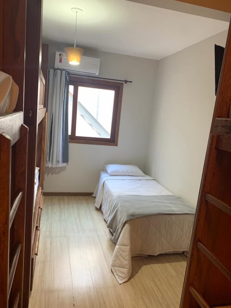 Business Quadruple Room photo 1