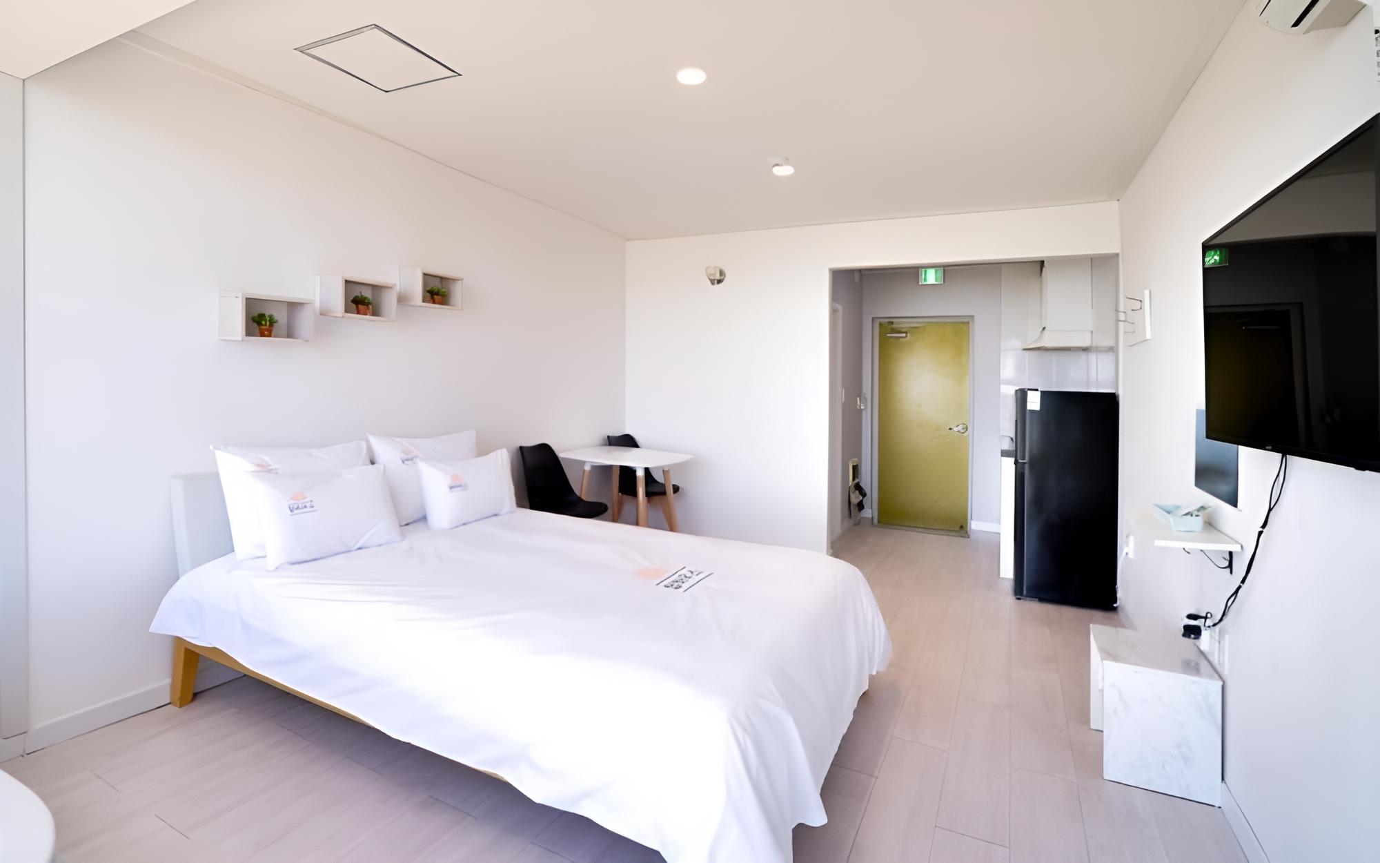 Room (205 Spa ocean view (Netflix bath salt)