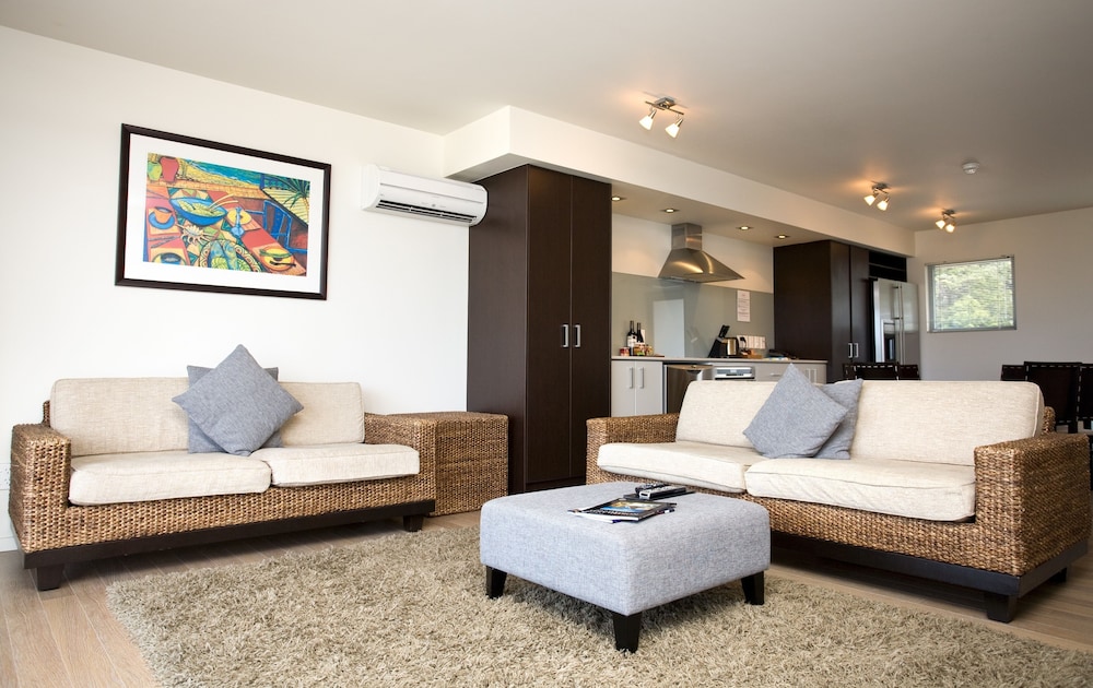 Premium Room, 2 Bedrooms thumbnail 5