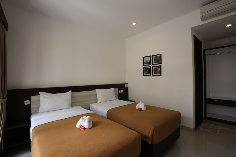 Deluxe Room - Photo 3