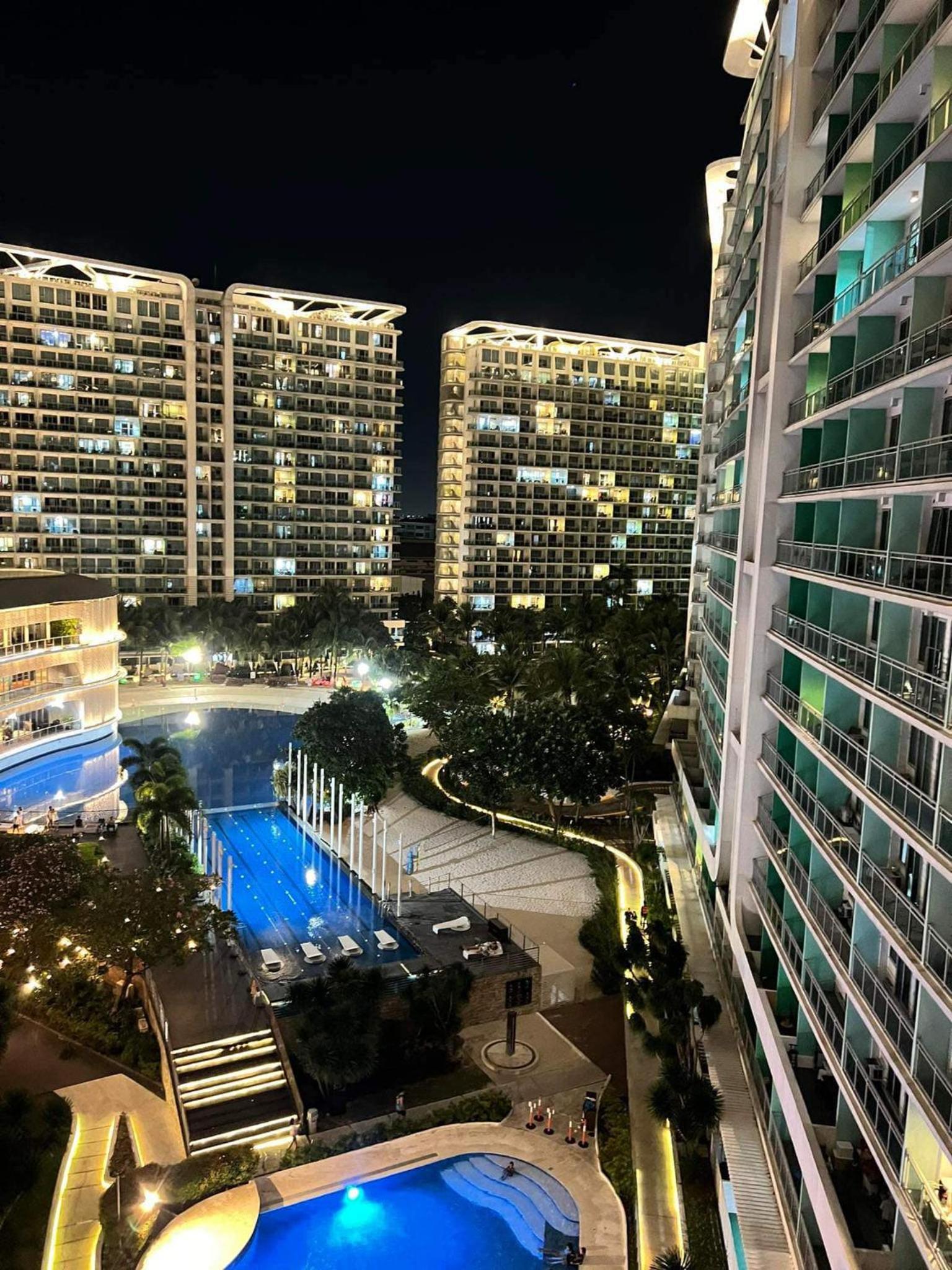 Apartment with Balcony photo 3