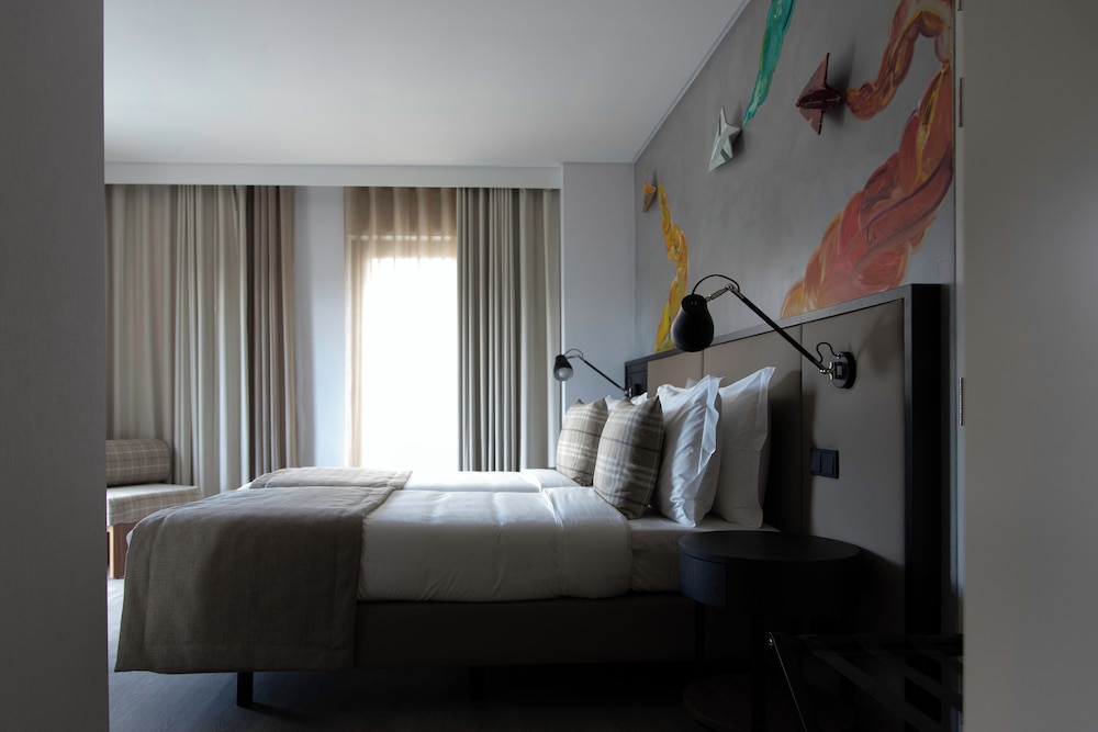 Superior Zimmer – 2 Einzelbetten thumbnail 5