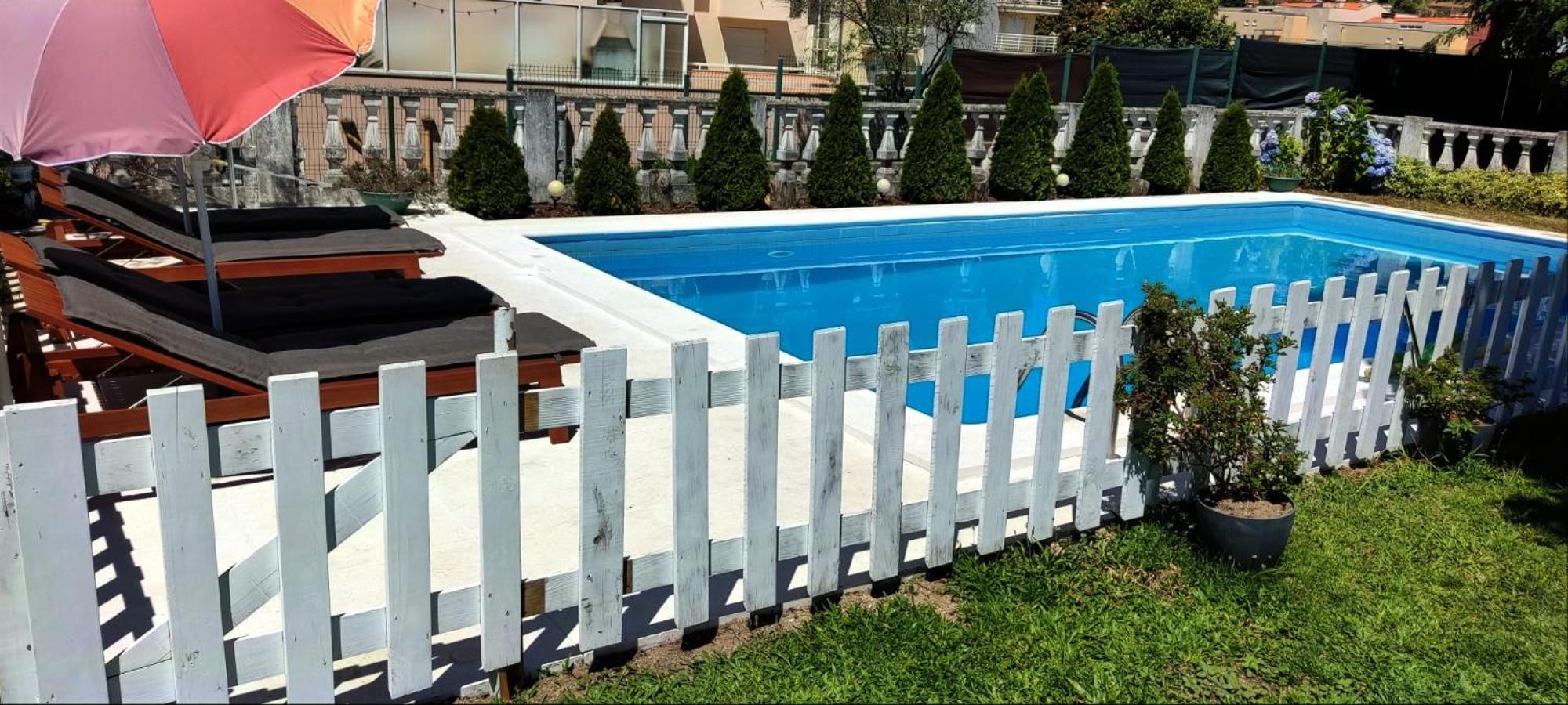 Deluxe Double or Twin Room with City View photo 3