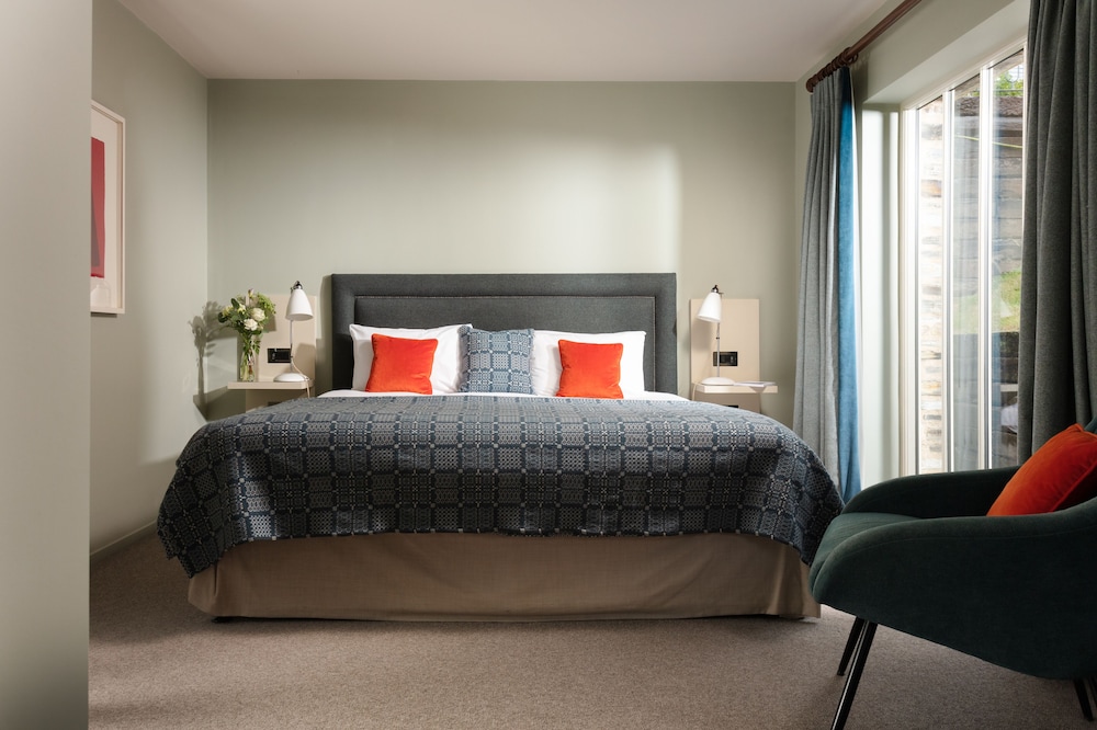 Deluxe Double Room, 1 King Bed photo 2