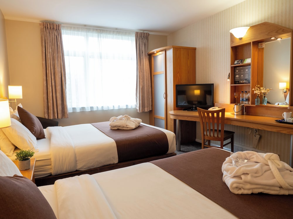 Twin Room, 2 Queen Beds - Photo 4