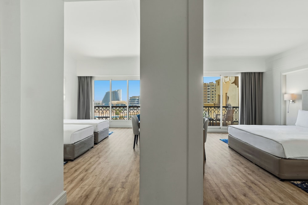 Family Suite, 2 Bedrooms, Sea View photo 2