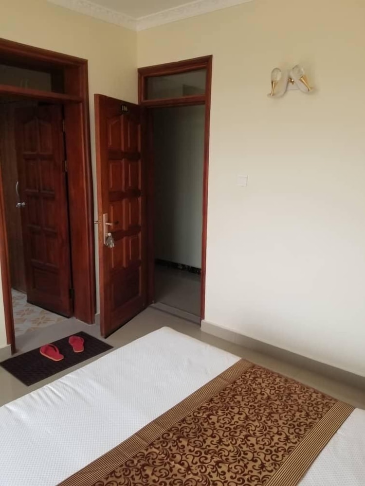 Basic Single Room photo 1