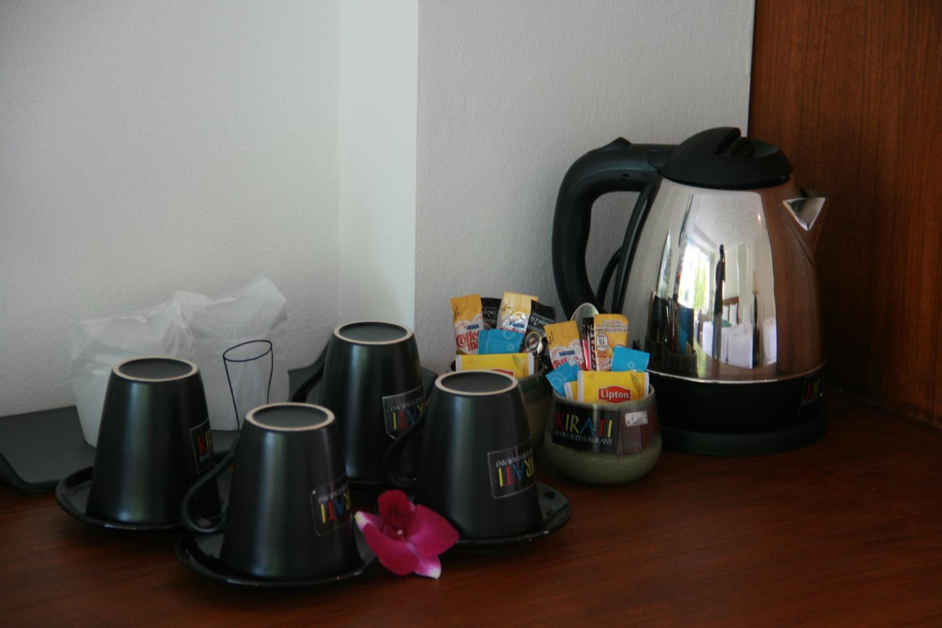 Family Room (4 Adults) - Photo 12