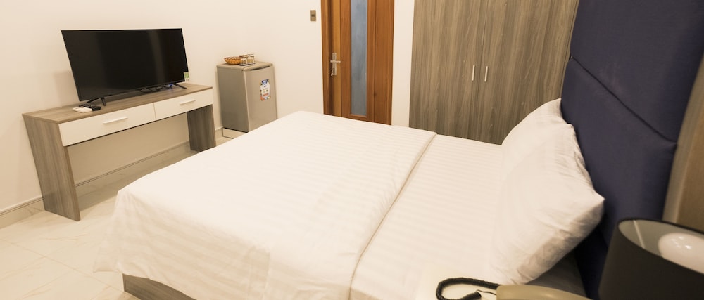 Superior Double Room, City View - Photo 8