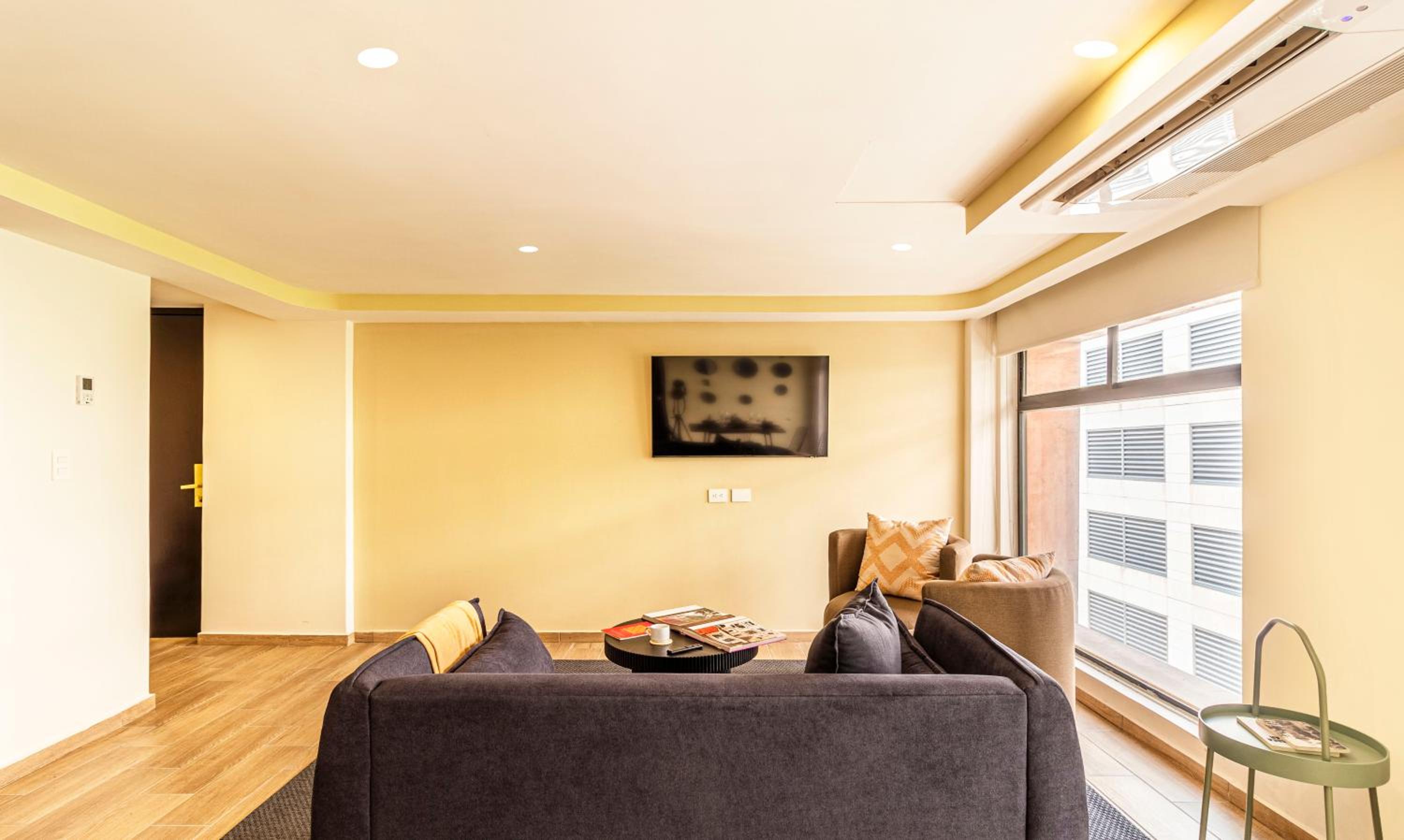 Deluxe Apartment photo 1