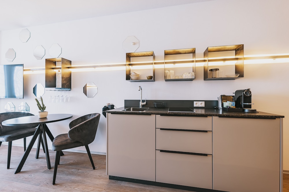 1-Bedroom Suite with Sauna