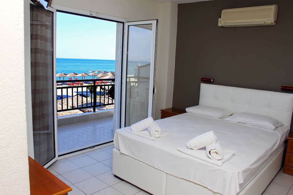 Family Room, 2 Bedrooms, Sea View photo 1