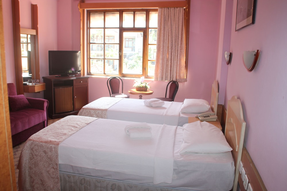 Suite, Multiple Beds photo 3