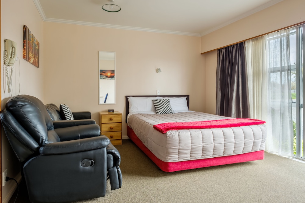 Family Studio, 2 Bedrooms photo 1