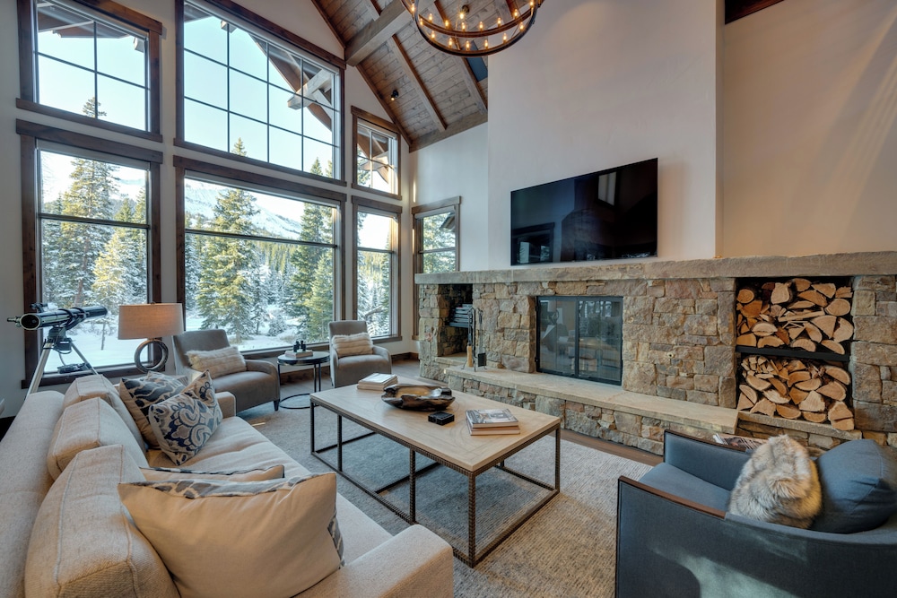 House (6 Bedrooms) photo 1