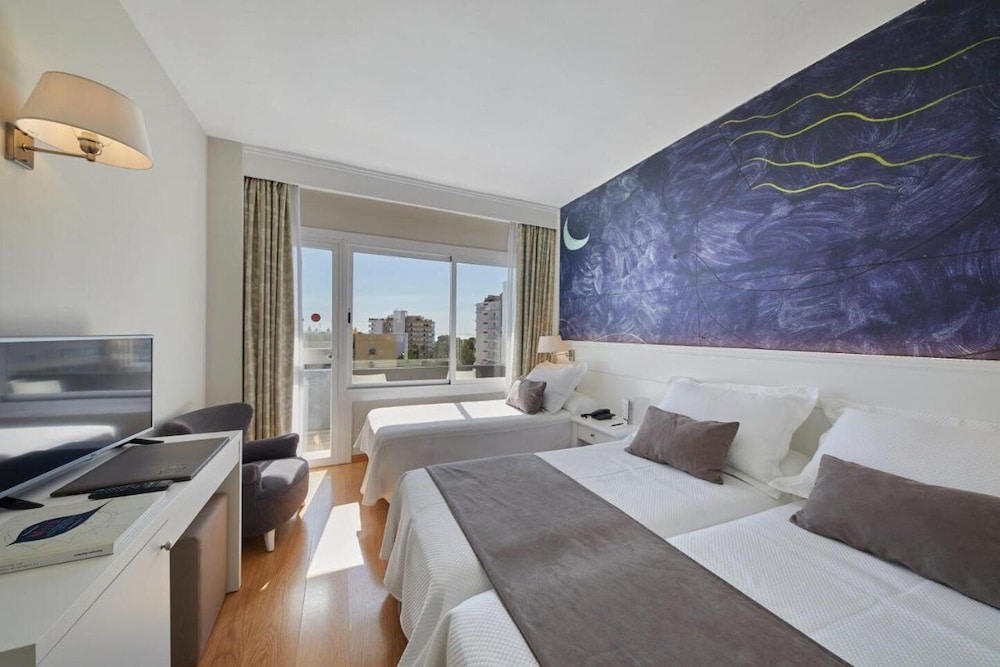Family Triple Room