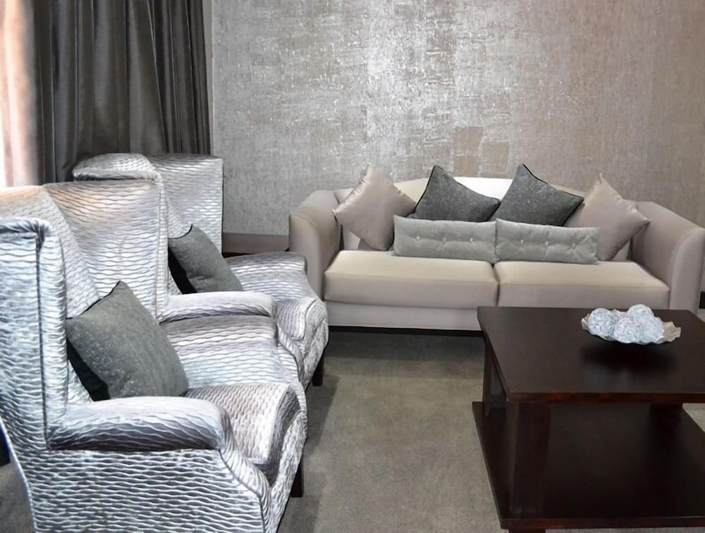 Deluxe Room, 1 King Bed