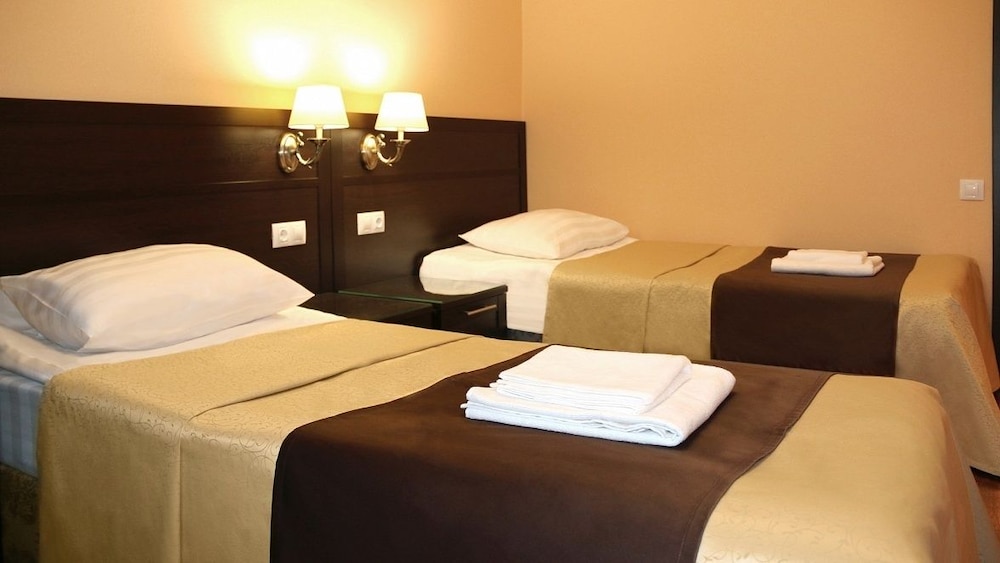 Standard Twin Room photo 3