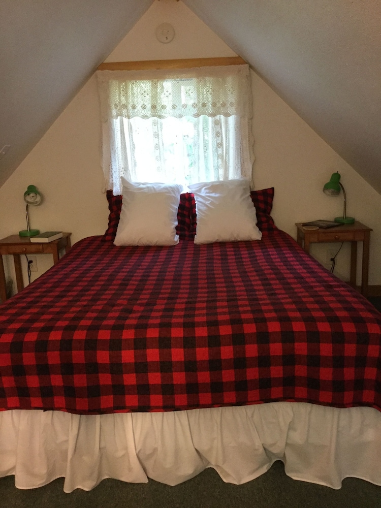 Deluxe Cabin, Multiple Beds, Kitchen, Mountainside