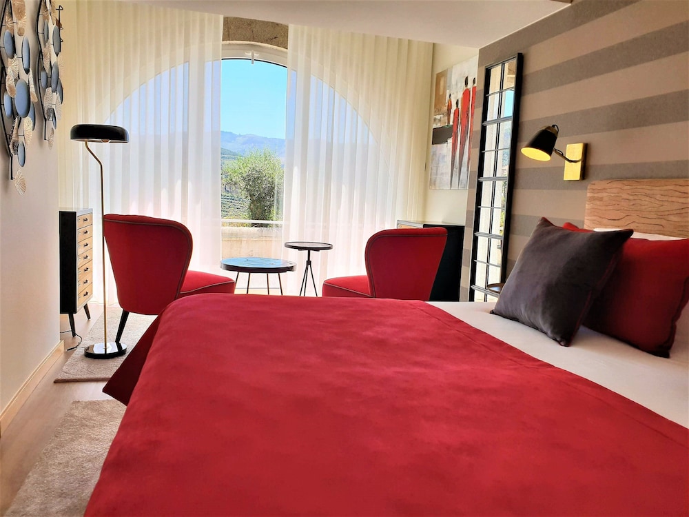 Standard Double Room, Multiple Beds, Mountain View photo 1