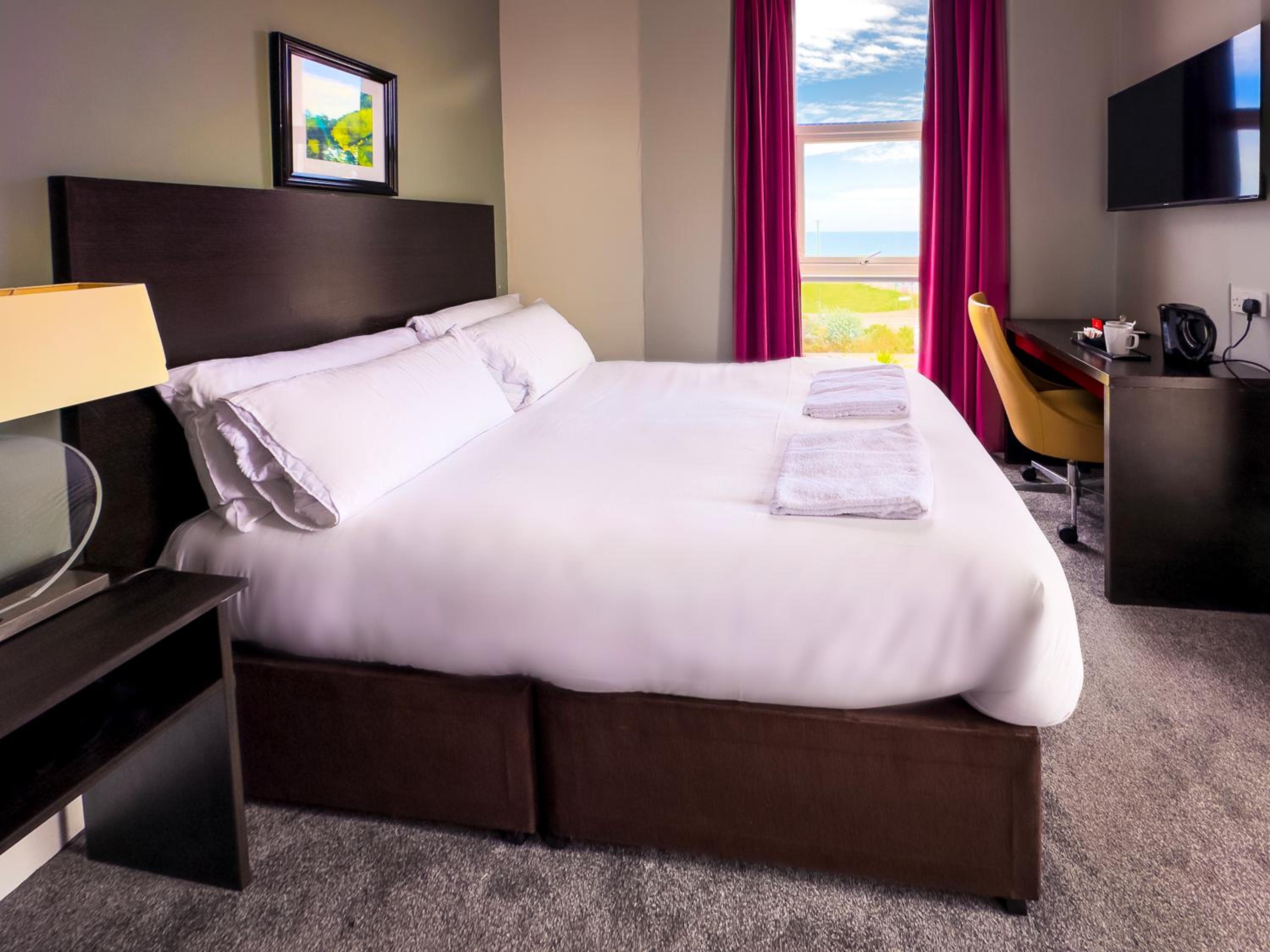 Double Room with Sea View photo 2