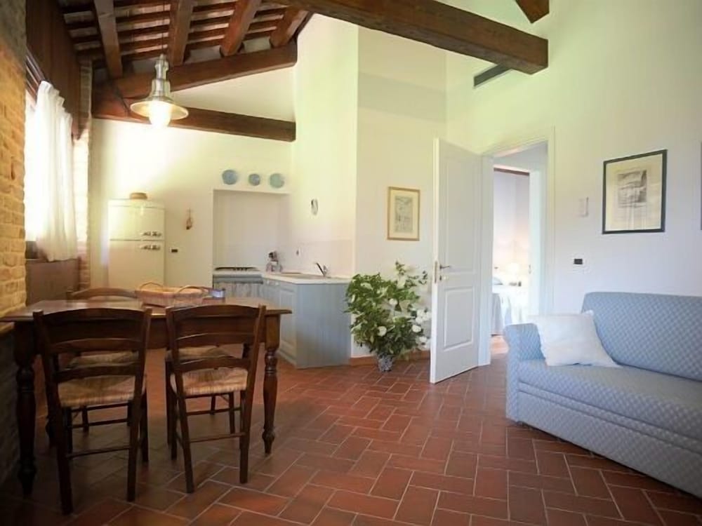Comfort Apartment, 2 Bedrooms photo 2