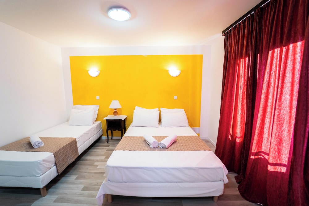 Double Or Twin Room photo 1