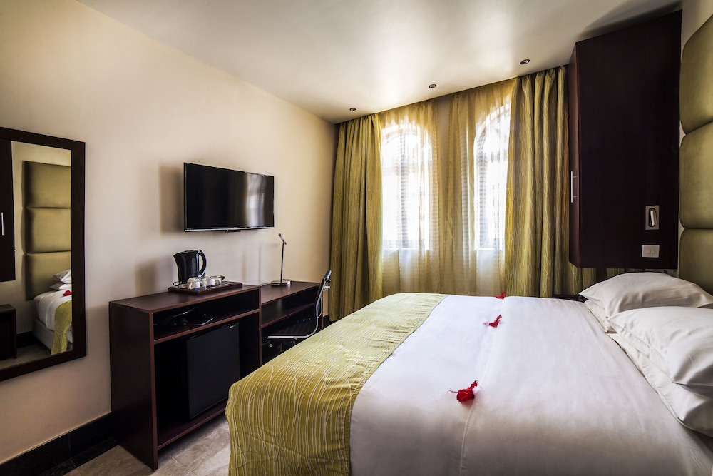 Standard Double Room, 1 King Bed