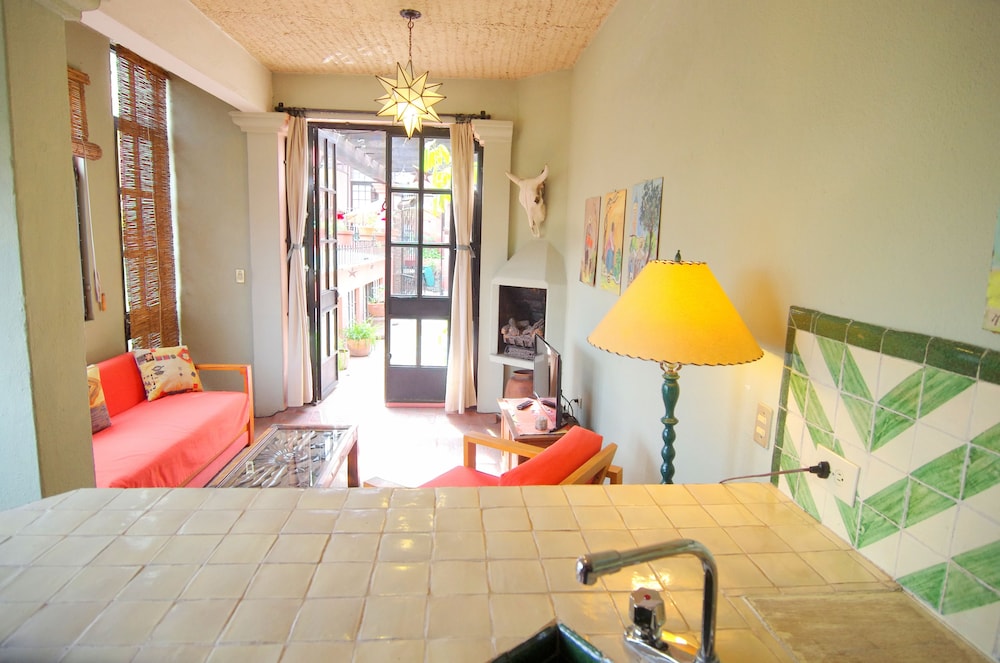 La Terraza Suite