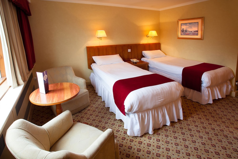Standard Twin Room - Photo 1